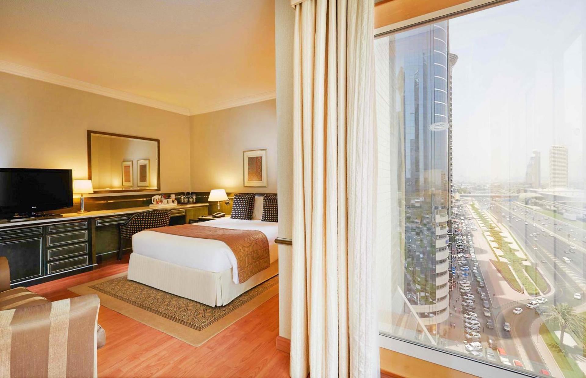 Отель Millennium Plaza Downtown, Дубай Экстерьер фото A room at the hotel